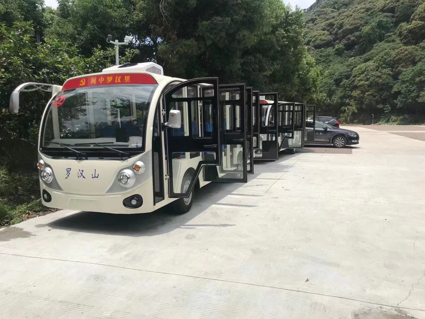 闽中罗汉里革命根据地黄色黄瓜视频黄色观光车